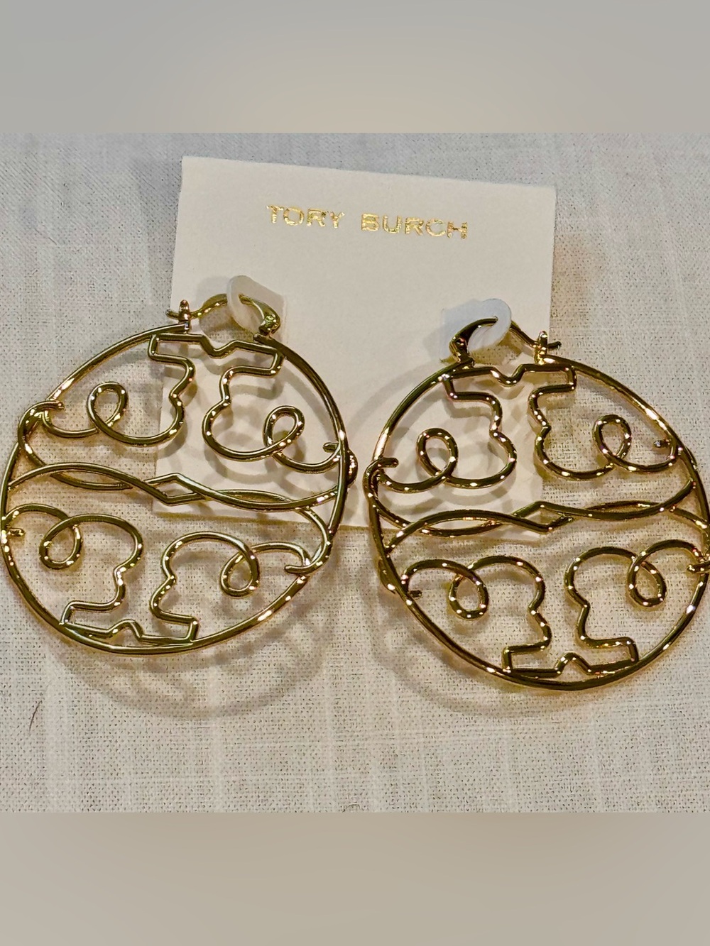 NWT Tory Burch Gold Filigree Double T Logo Hoop Earrings
